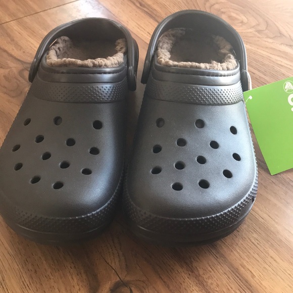 poshmark crocs